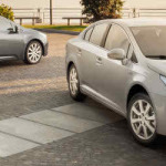 Taxi Sales Special – 500 pound Cashback with Toyota Avensis