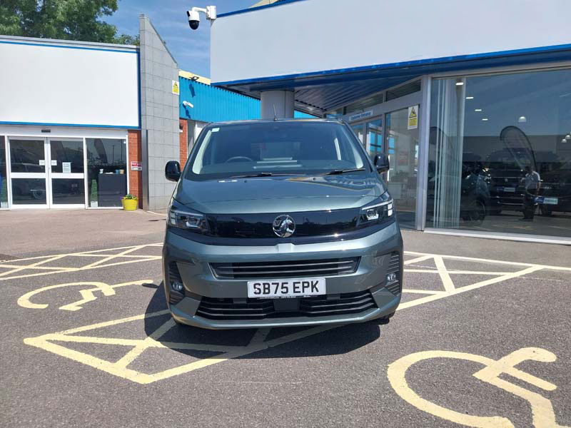 Vauxhall Venture RE